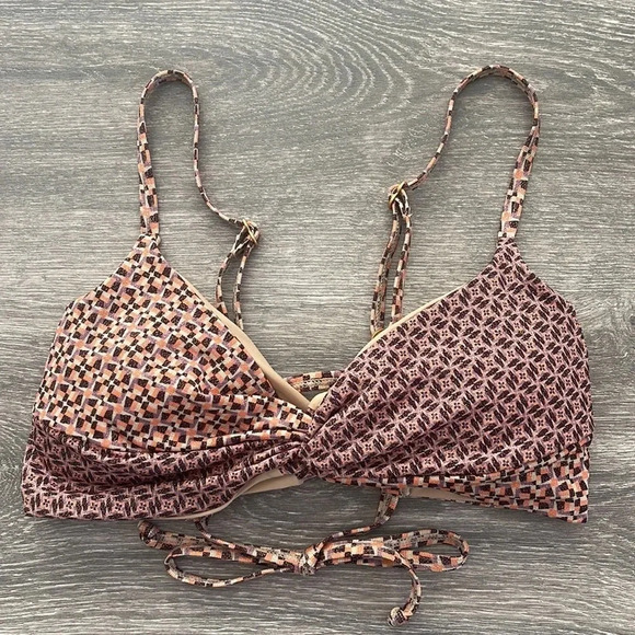 L*Space Ringo Bikini Top & Nancy Lee Bottoms in shimmer kaleidoscope eyes - Picture 4 of 15